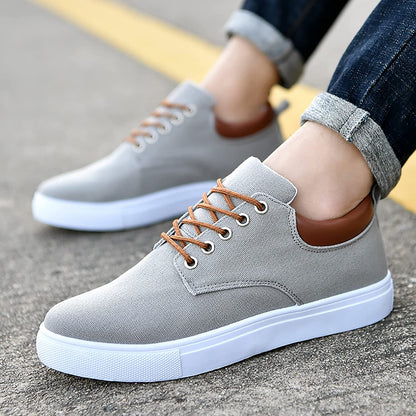 Magnus - Men’s Sneakers with a Crisp White Sole